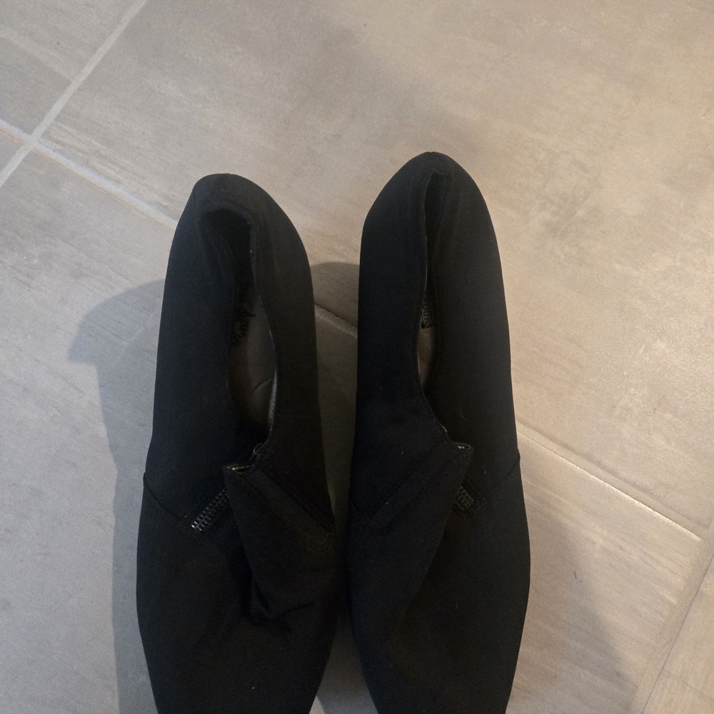 Coach and Four black slip-on shoes with a zipper detail Size 11